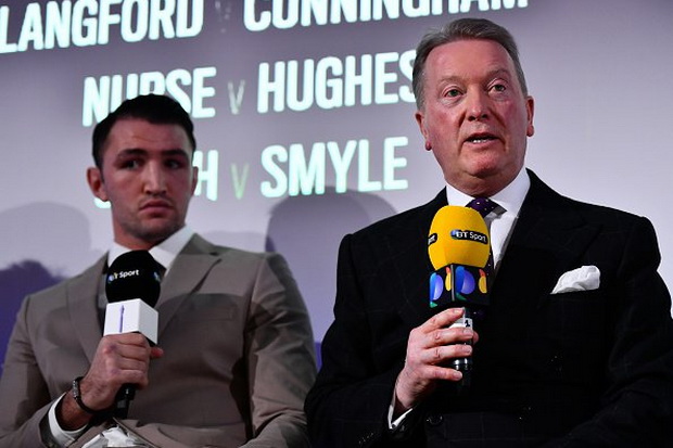 Parker Coba Dekati Bellew,...