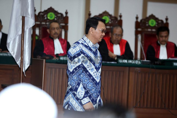 Ahok Dipenjara, Pengamat:...