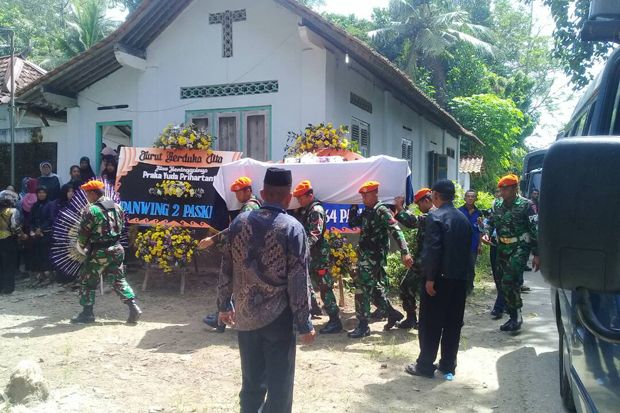 Praka Yudha Tulang Punggung...