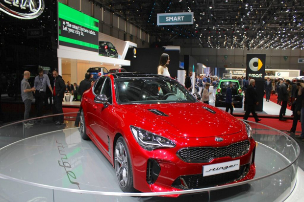 Kia Motors Mulai Terima...