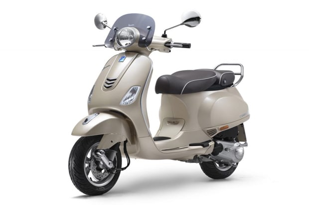Piaggio India Hadirkan...