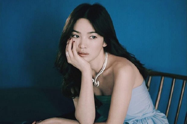 Song Hye Kyo Hapus Foto...