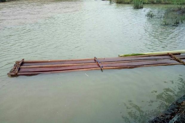 Terserat Arus Sungai...
