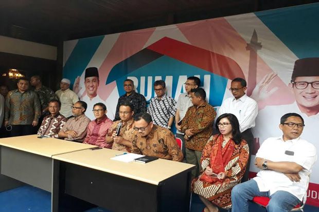 Anies-Sandi Perkenalkan...