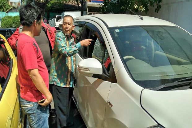 Lima Menit Ditinggal,...