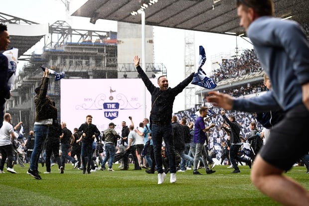 Bekap Setan Merah, Spurs...