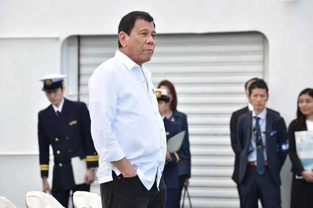 Parlemen Filipina Tolak...