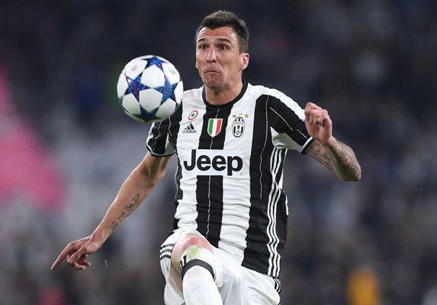 Mandzukic Cedera Punggung...
