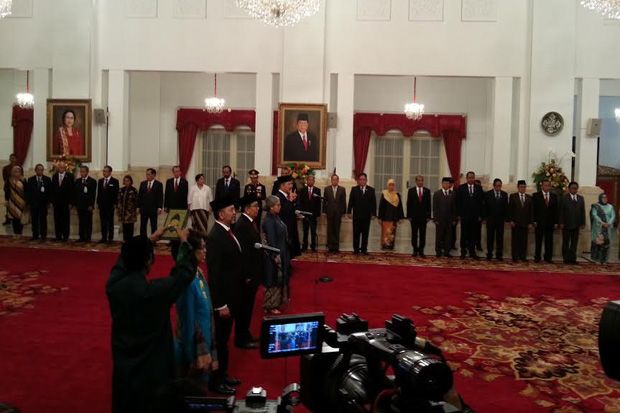 Jokowi Lantik 6 Dubes...