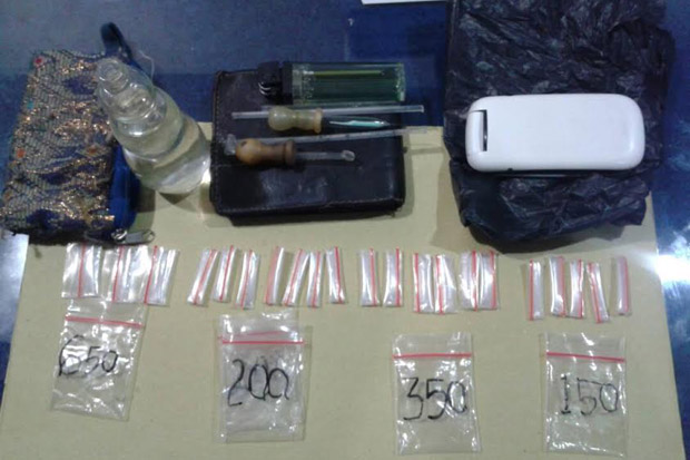 Simpan 21 Paket Sabu,...