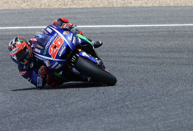 Maverick Vinales Rebut...