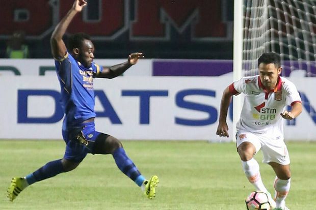 Essien Gagal Penalti,...