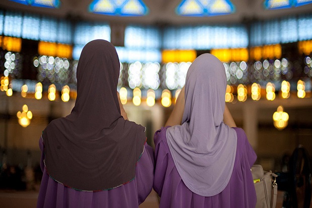 Usulan Polwan Berjilbab...