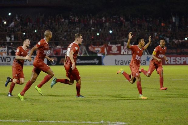 PSM Makassar vs Sriwijaya...