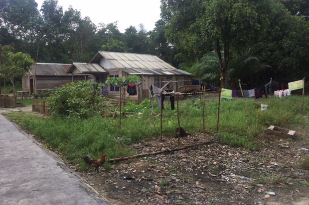 Warga Kampung Ini Merindukan...