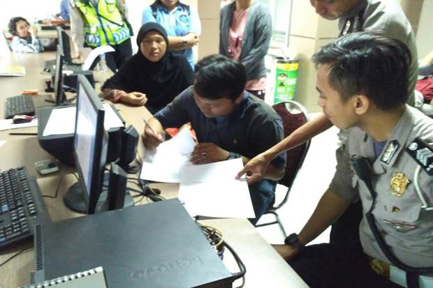 Coba Serang Polisi Usai...