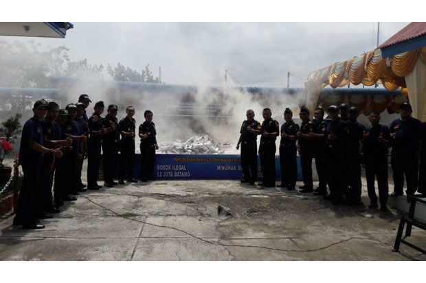 Bea Cukai Pangkalan...