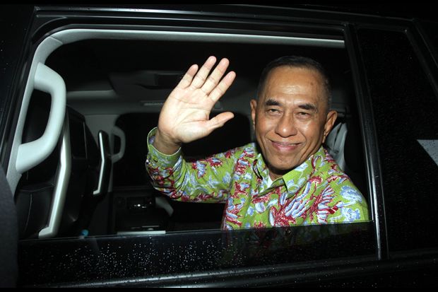 Menhan Waspadai Perang...