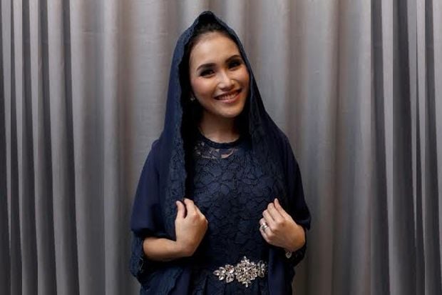 Ayu Ting Ting Panen...