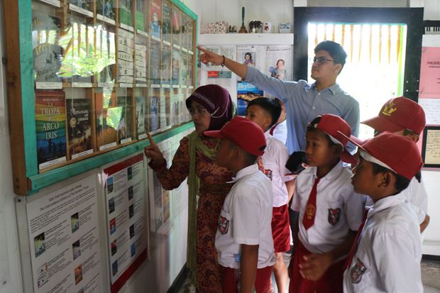 3.500 Jam Mengajar,...