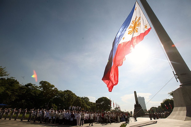 Duterte Umumkan Darurat...