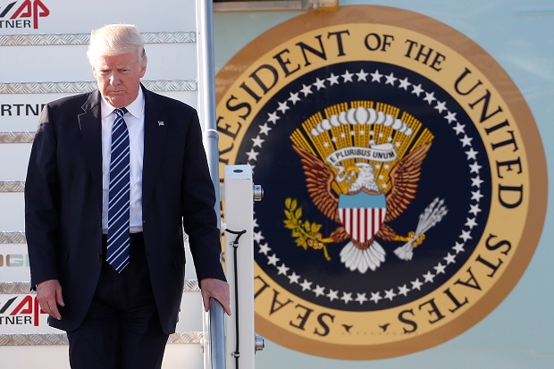 Trump Puji Kebijakan...