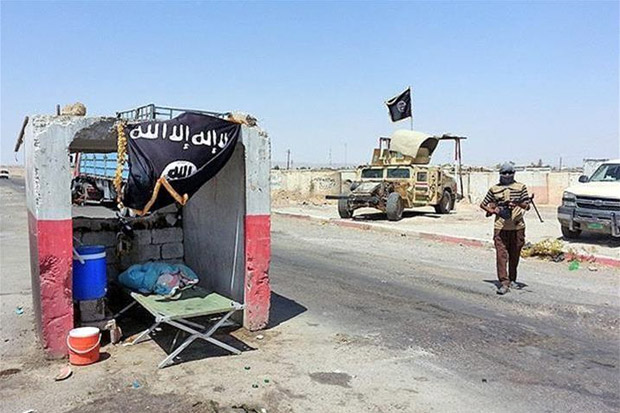ISIS Eksekusi 13 Warga...