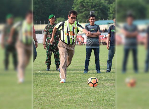 Kemenpora Gelar Seremonial...