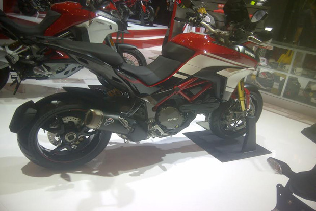 Ducati Multistrada 1200...