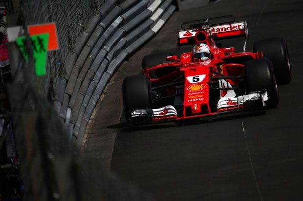 Sebastian Vettel Kuasai...