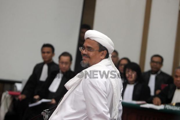 Habib Rizieq Jadi Tersangka,...