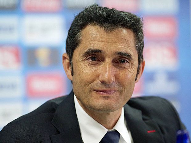 Barcelona Umumkan Ernesto...