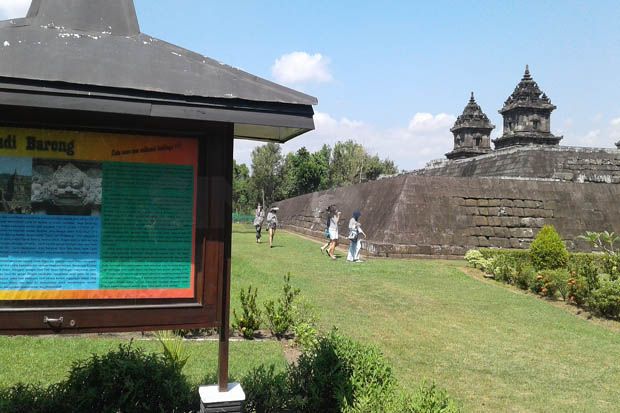 Candi Barong, Candi...