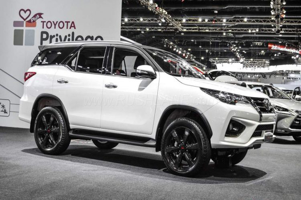 Toyota Akan Banting...