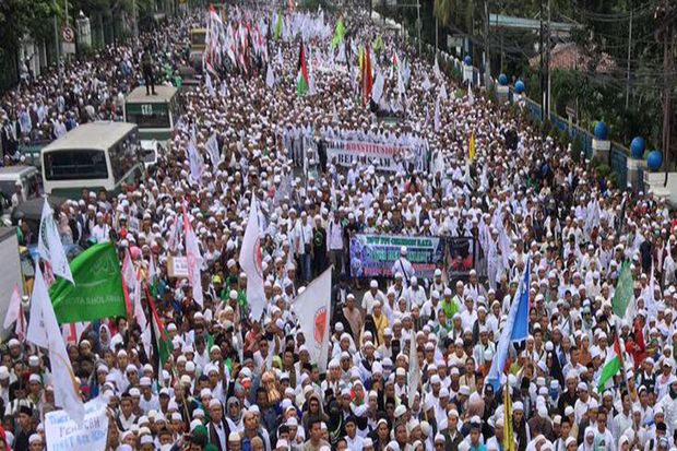 Selain ke Komnas HAM,...