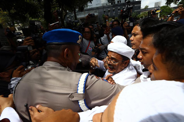Penyidik Harus Transparan...