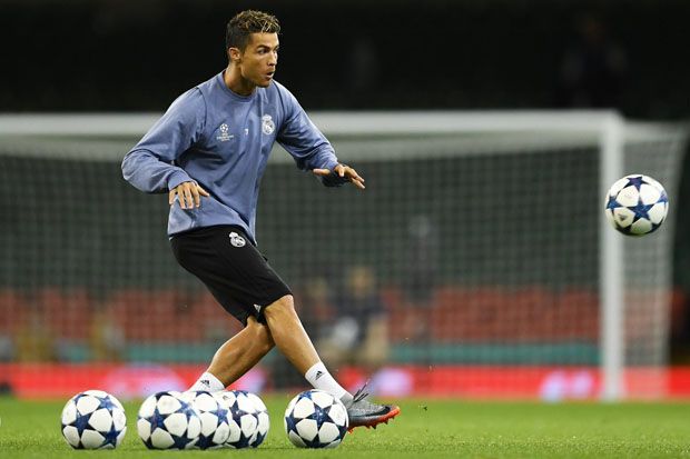 Ronaldo Butuh Satu Gol...