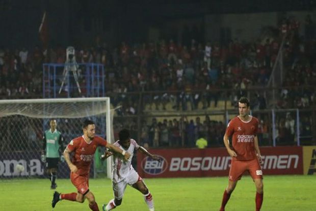 PSM Bantai 10 Pemain...