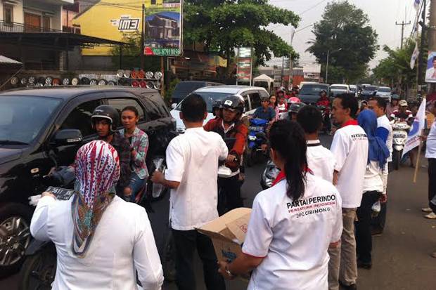 500 Paket Takjil Bakal...