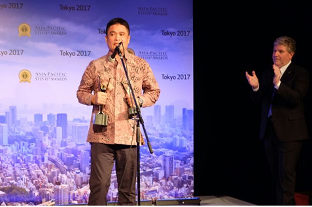 Telkom Kembali Raih...