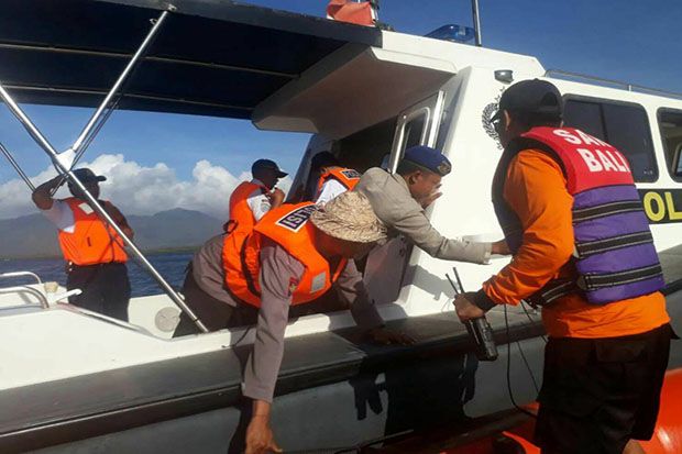 Cuaca Buruk, Kapal Agung...