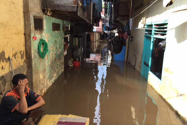 Banjir Kiriman dari...