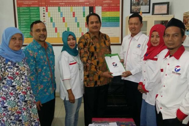 Pengurus Partai Perindo...
