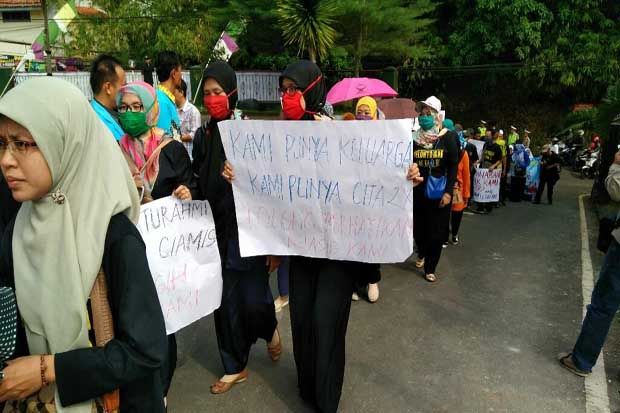Sertifikasi Belum Cair,...