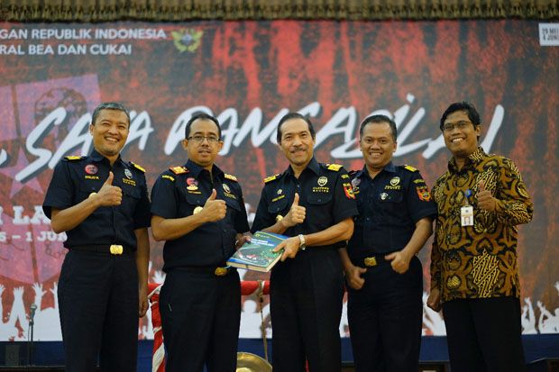 Peringati Hari Lahir...