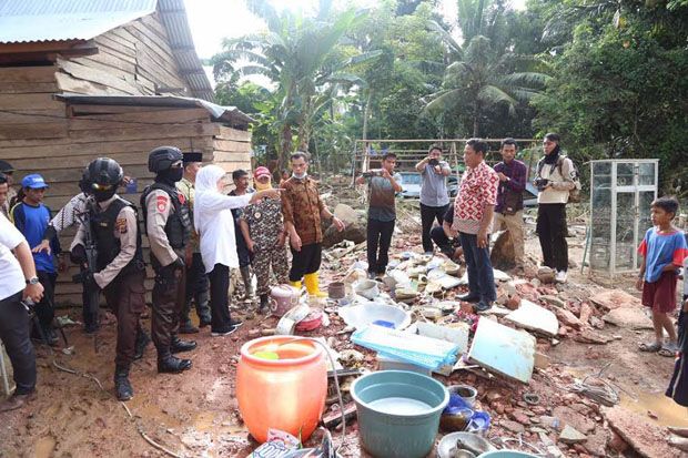 Banjir Sulawesi, Pemerintah...