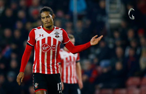 Liverpool Batalkan Rencana...