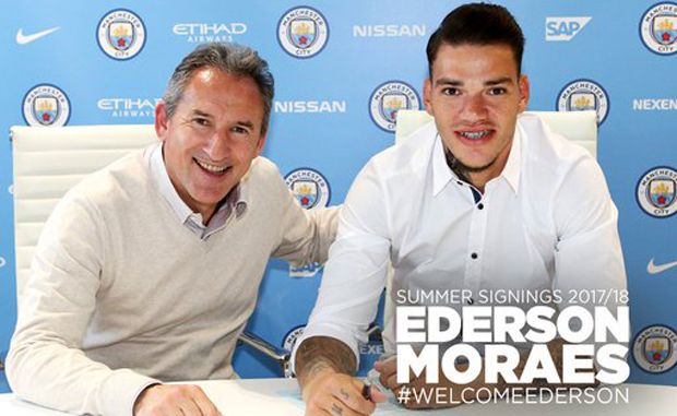 Resmi, Manchester City...