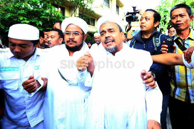 Kuasa Hukum Habib Rizieq...