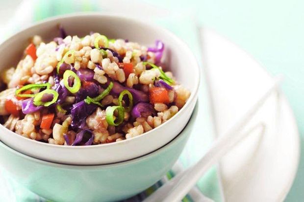 Menyantap Nasi Goreng...